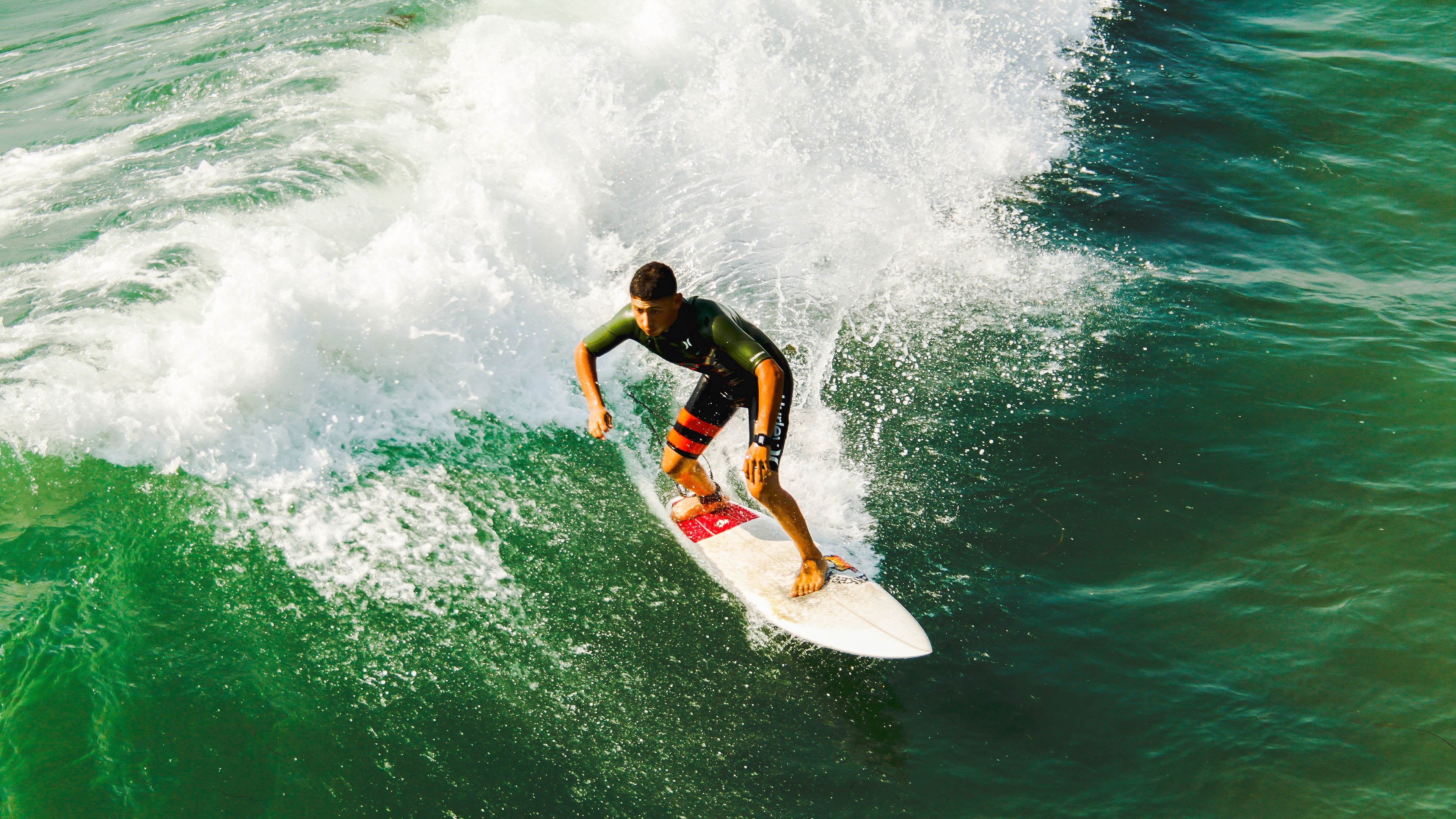 广东队力克爵士，切特攻防转换核心