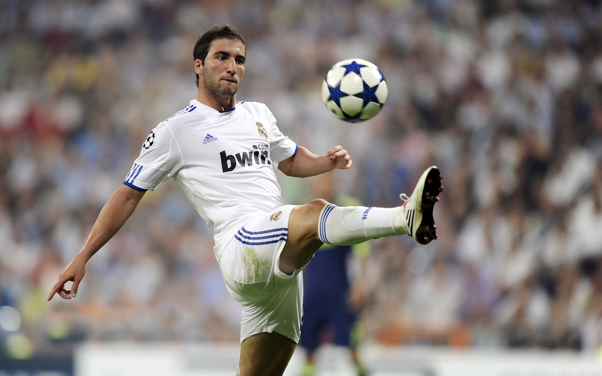 西甲国家德比之夜，马丁内利表现堪称教科书