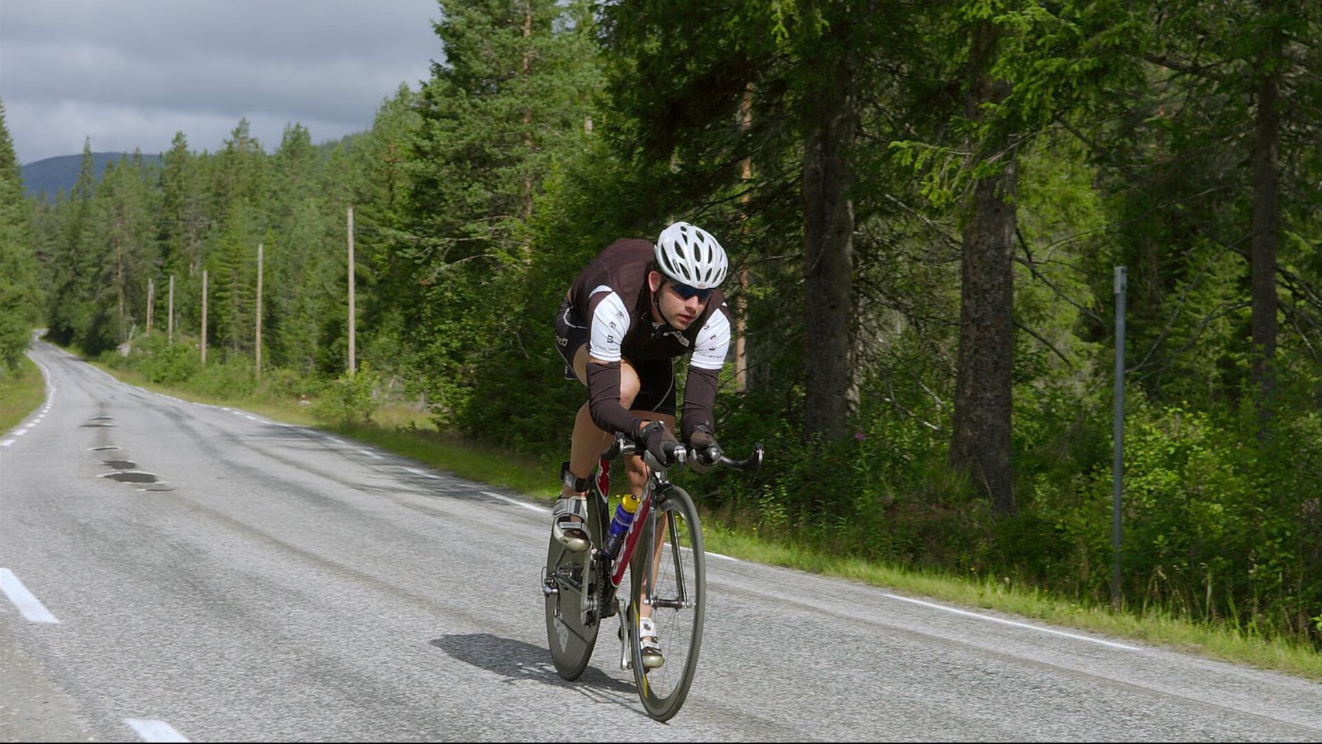 维尼修斯一剑封喉，阿森纳憾负罗马，欧冠之夜谁主沉浮？