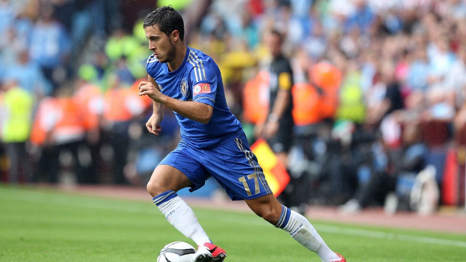 双城记，当广厦鏖战天山，哈利伯顿闪耀欧陆